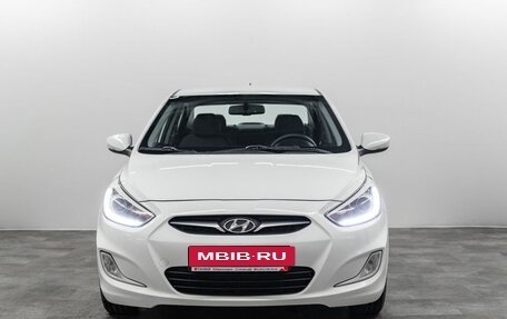 Hyundai Solaris II рестайлинг, 2013 год, 1 000 000 рублей, 3 фотография