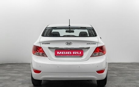 Hyundai Solaris II рестайлинг, 2013 год, 1 000 000 рублей, 5 фотография