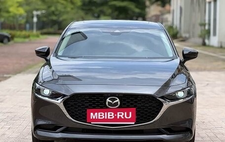 Mazda 3, 2022 год, 1 350 000 рублей, 2 фотография