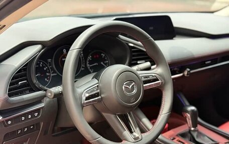 Mazda 3, 2022 год, 1 350 000 рублей, 8 фотография