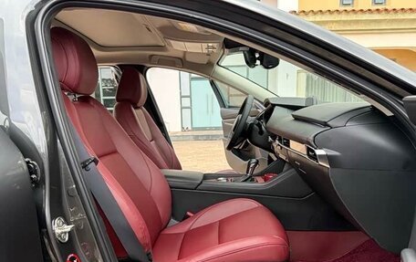 Mazda 3, 2022 год, 1 350 000 рублей, 11 фотография