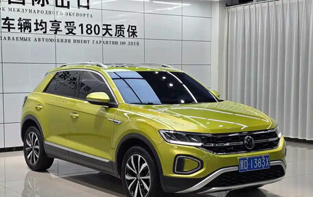 Volkswagen T-Roc I, 2022 год, 1 766 000 рублей, 3 фотография
