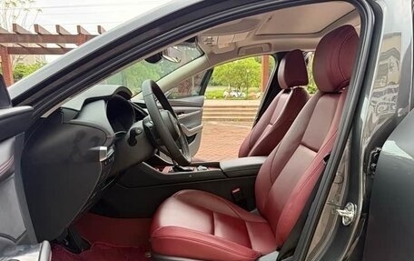 Mazda 3, 2022 год, 1 350 000 рублей, 7 фотография