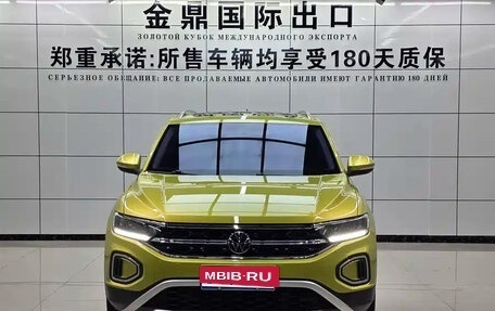 Volkswagen T-Roc I, 2022 год, 1 766 000 рублей, 2 фотография