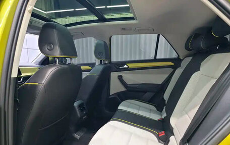 Volkswagen T-Roc I, 2022 год, 1 766 000 рублей, 18 фотография