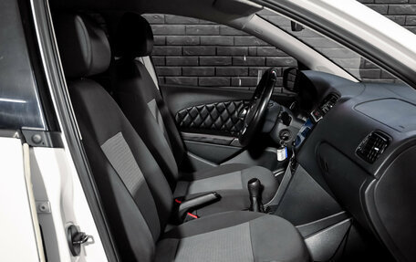 Volkswagen Polo VI (EU Market), 2012 год, 670 000 рублей, 11 фотография
