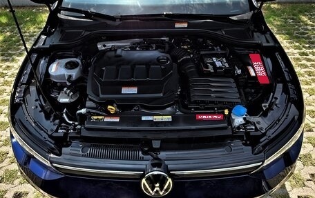 Volkswagen Golf VIII, 2024 год, 3 240 000 рублей, 16 фотография