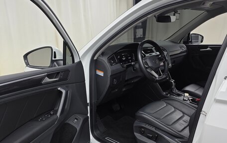 Volkswagen Tiguan II, 2022 год, 3 440 000 рублей, 30 фотография