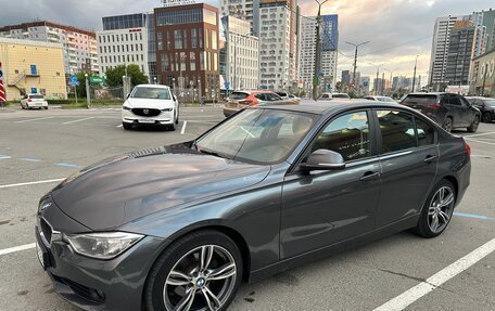 BMW 3 серия, 2013 год, 1 550 000 рублей, 2 фотография