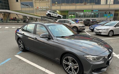 BMW 3 серия, 2013 год, 1 550 000 рублей, 3 фотография