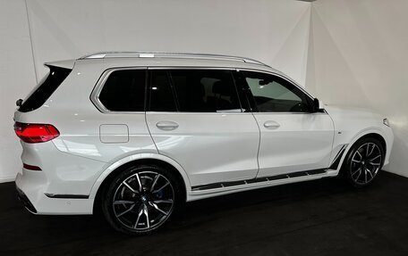 BMW X7, 2021 год, 9 900 000 рублей, 4 фотография