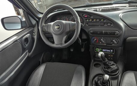 Chevrolet Niva I рестайлинг, 2011 год, 399 000 рублей, 10 фотография