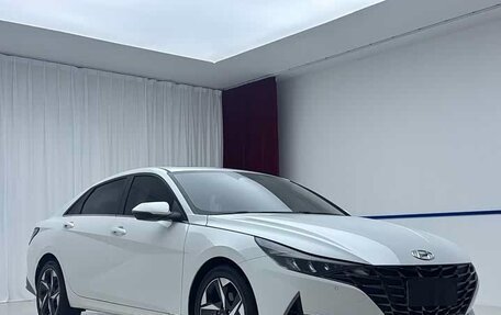 Hyundai Elantra, 2022 год, 1 145 000 рублей, 3 фотография