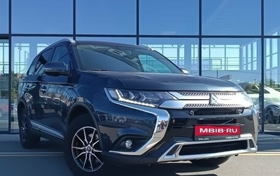 Mitsubishi Outlander III рестайлинг 3, 2021 год, 2 730 000 рублей, 1 фотография