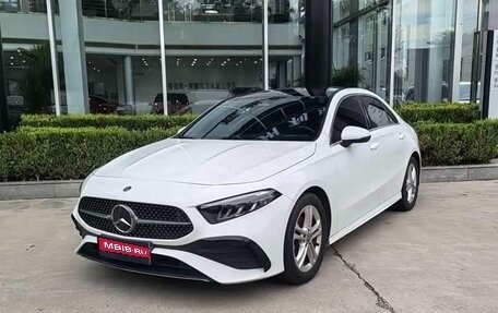 Mercedes-Benz A-Класс, 2022 год, 1 790 010 рублей, 1 фотография