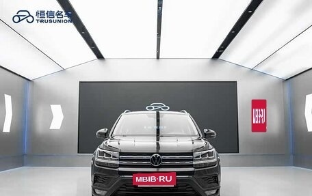Volkswagen Tharu, 2022 год, 1 445 000 рублей, 2 фотография
