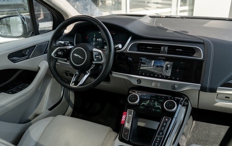 Jaguar I-Pace I, 2019 год, 4 355 000 рублей, 13 фотография