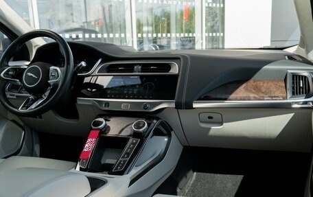 Jaguar I-Pace I, 2019 год, 4 355 000 рублей, 25 фотография