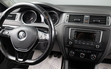Volkswagen Jetta VI, 2017 год, 1 529 000 рублей, 9 фотография
