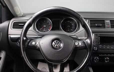 Volkswagen Jetta VI, 2017 год, 1 529 000 рублей, 10 фотография