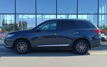 Mitsubishi Outlander III рестайлинг 3, 2021 год, 2 730 000 рублей, 9 фотография