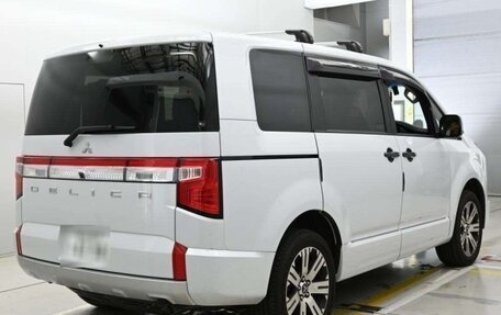 Mitsubishi Delica D:5 I, 2022 год, 2 650 007 рублей, 2 фотография