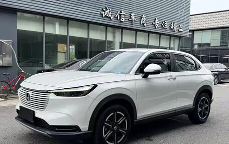 Honda Vezel, 2023 год, 1 542 000 рублей, 2 фотография