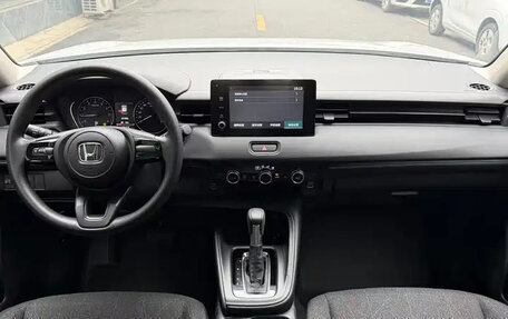 Honda Vezel, 2023 год, 1 542 000 рублей, 6 фотография