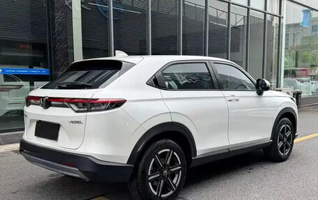 Honda Vezel, 2023 год, 1 542 000 рублей, 4 фотография