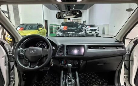 Honda Vezel, 2026 год, 1 700 000 рублей, 4 фотография