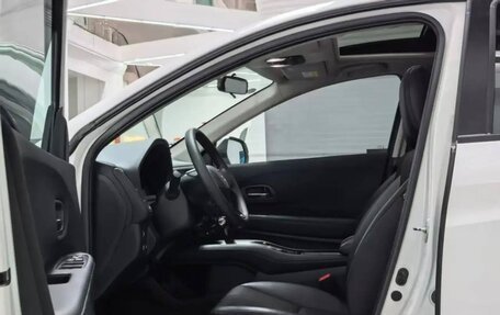 Honda Vezel, 2026 год, 1 700 000 рублей, 5 фотография