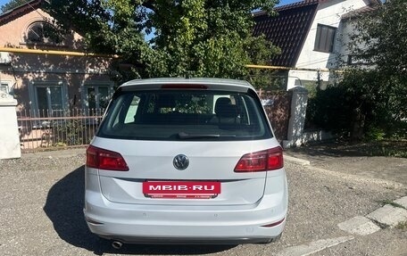 Volkswagen Golf VII, 2017 год, 1 600 000 рублей, 2 фотография