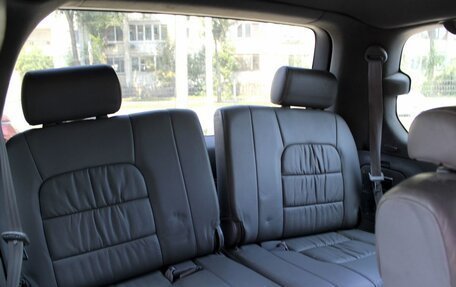 Lexus LX II, 2006 год, 1 850 000 рублей, 14 фотография
