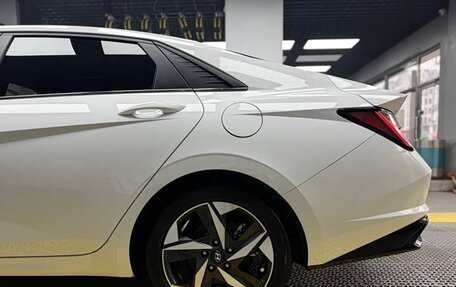 Hyundai Elantra, 2022 год, 1 350 000 рублей, 5 фотография
