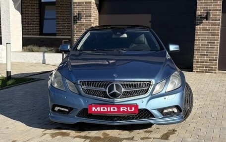 Mercedes-Benz E-Класс, 2011 год, 1 550 000 рублей, 2 фотография