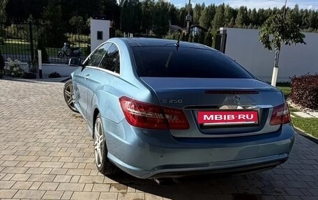 Mercedes-Benz E-Класс, 2011 год, 1 550 000 рублей, 7 фотография