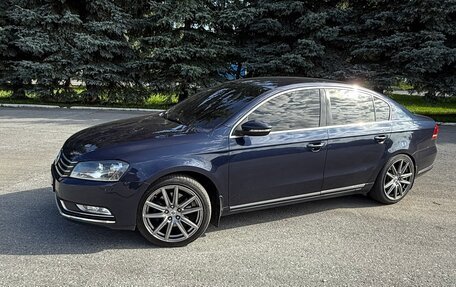 Volkswagen Passat B7, 2011 год, 1 100 000 рублей, 10 фотография