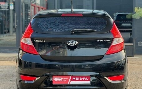 Hyundai Solaris II рестайлинг, 2014 год, 800 000 рублей, 7 фотография