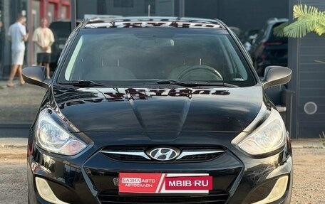 Hyundai Solaris II рестайлинг, 2014 год, 800 000 рублей, 3 фотография