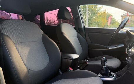 Hyundai Solaris II рестайлинг, 2014 год, 800 000 рублей, 19 фотография