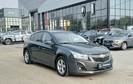 Chevrolet Cruze II, 2014 год, 677 000 рублей, 3 фотография