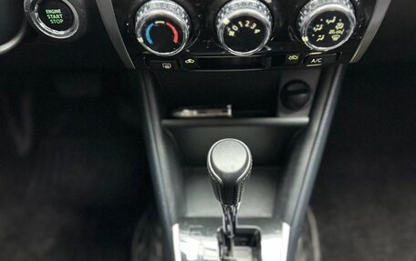 Toyota Yaris XP150 рестайлинг, 2023 год, 1 354 000 рублей, 10 фотография