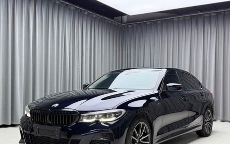 BMW 3 серия, 2022 год, 2 890 010 рублей, 1 фотография
