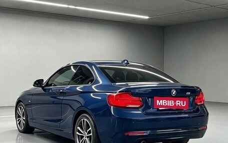 BMW 2 серия F22, 2019 год, 1 565 000 рублей, 3 фотография