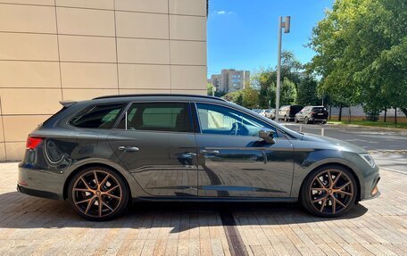 SEAT Leon Cupra III, 2019 год, 4 900 000 рублей, 16 фотография
