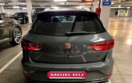 SEAT Leon Cupra III, 2019 год, 4 900 000 рублей, 8 фотография