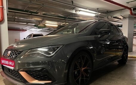 SEAT Leon Cupra III, 2019 год, 4 900 000 рублей, 10 фотография