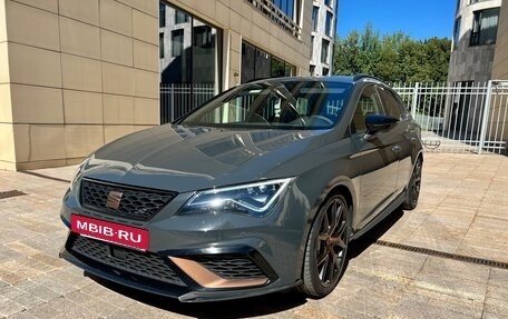 SEAT Leon Cupra III, 2019 год, 4 900 000 рублей, 11 фотография