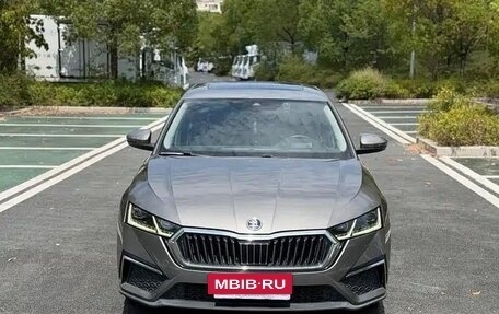 Skoda Octavia IV, 2022 год, 1 600 077 рублей, 2 фотография