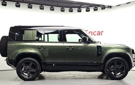 Land Rover Defender II, 2026 год, 13 040 000 рублей, 3 фотография